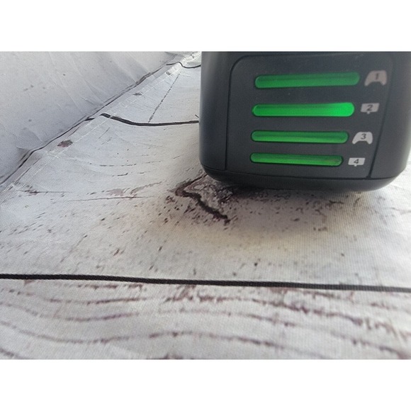 Fosmon High Speed Dual Conductive Dock Charging Station C-10659 w/ 2 batteries - Picture 6 of 7